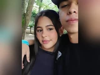 Gary_and_kathy WebCAM 