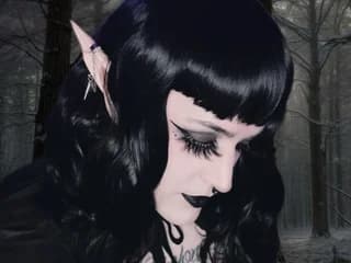 WebCAM of MissZoeDeville