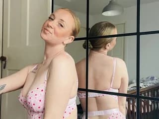 WebCAM of Miss_Jessie_Woods