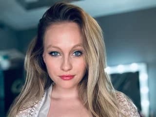 WebCAM of TheNaughtyNanny