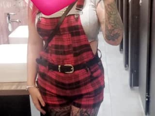 WebCAM of Vixie_Pixie