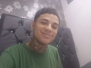 exotic_hot_couple WebCAM 